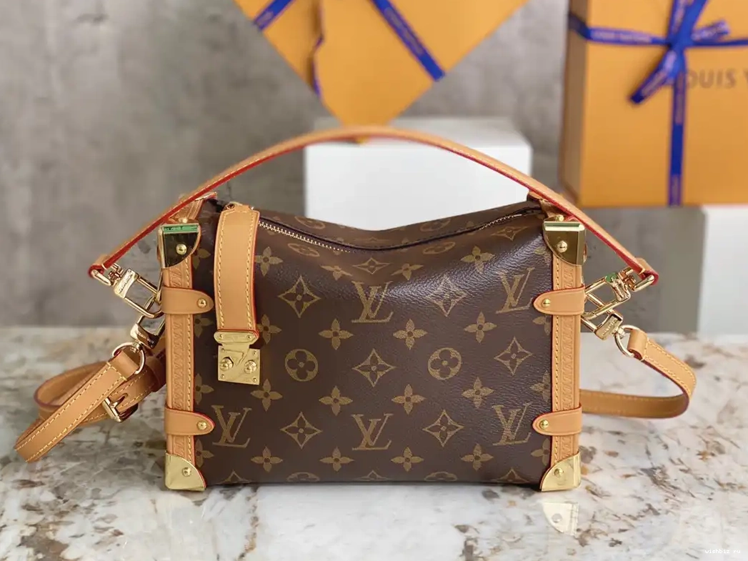 WIS VUITTON MM SIDE LOUIS TRUNK 0702